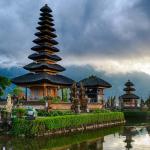 Bedugul Temple On The Lake Bratan - Bali Dolphin Watching Tour