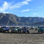 Land rover Transportation Bring You To Penanjakan and Mount Bromo