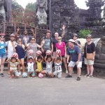 Hai Bali Cycling - Stop at the temple